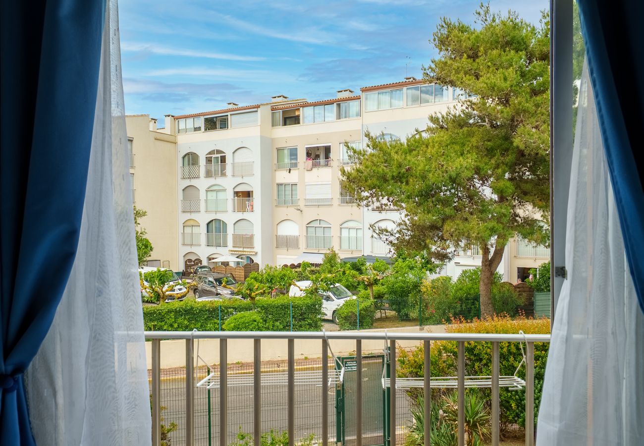 Studio in Agde - Studio for 4 people, near the beach