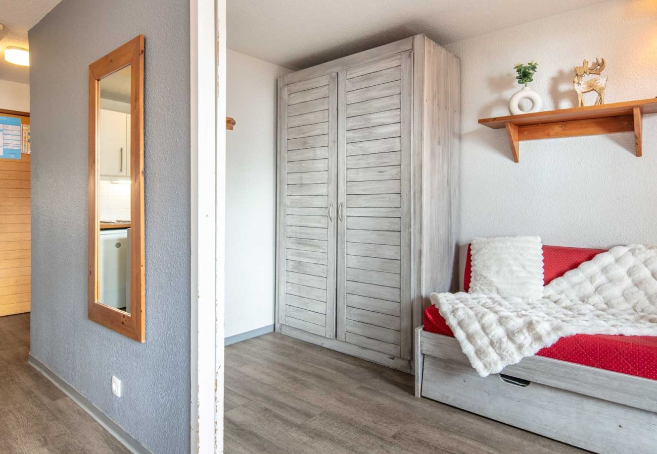 Studio in Tignes - Cozy studio for 4 people, with a balcony and mountain views