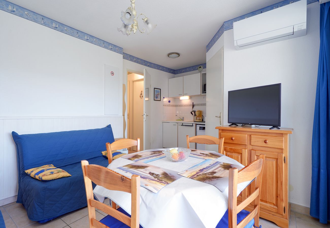 Apartment in Le Grau-du-Roi - Bright apartment for 4 persons with a natural view