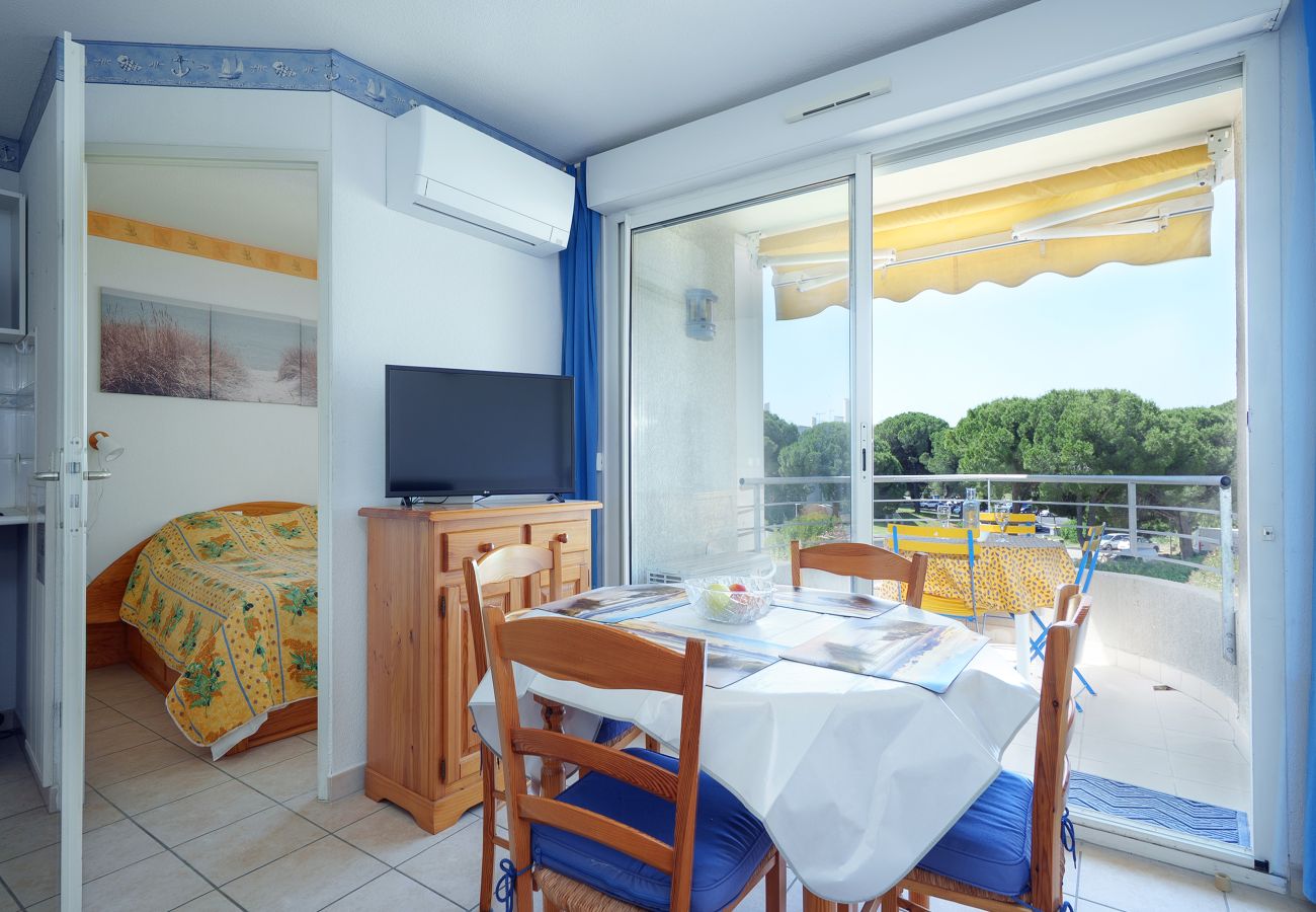 Apartment in Le Grau-du-Roi - Bright apartment for 4 persons with a natural view