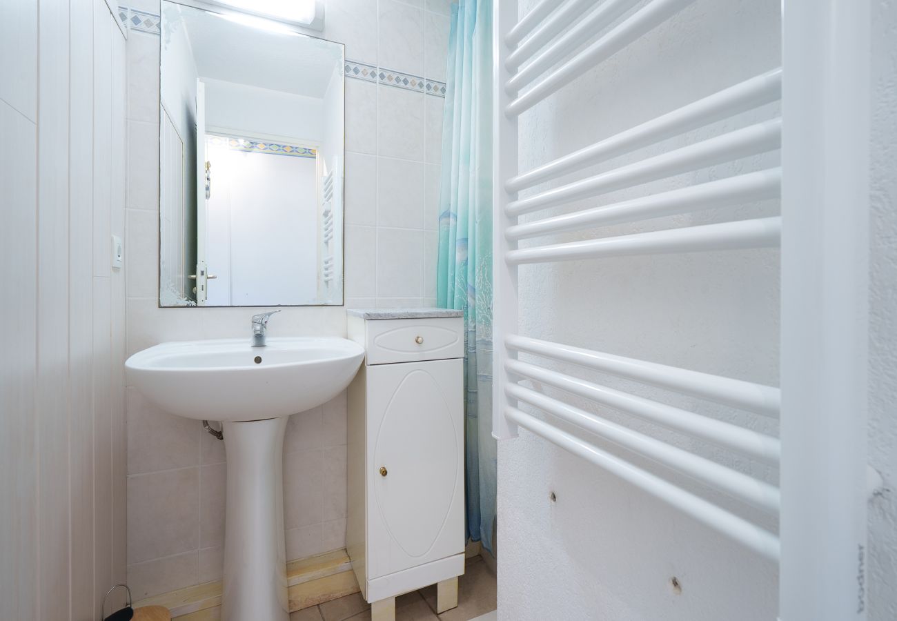 Apartment in Le Grau-du-Roi - Bright apartment for 4 persons with a natural view