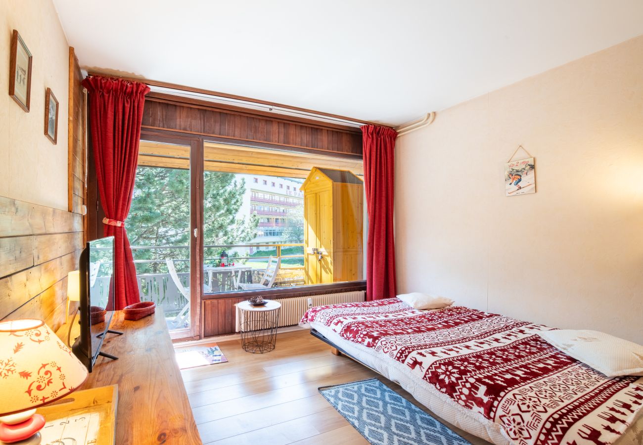Studio in Les Deux Alpes - Studio apartment, downtown, mountain view