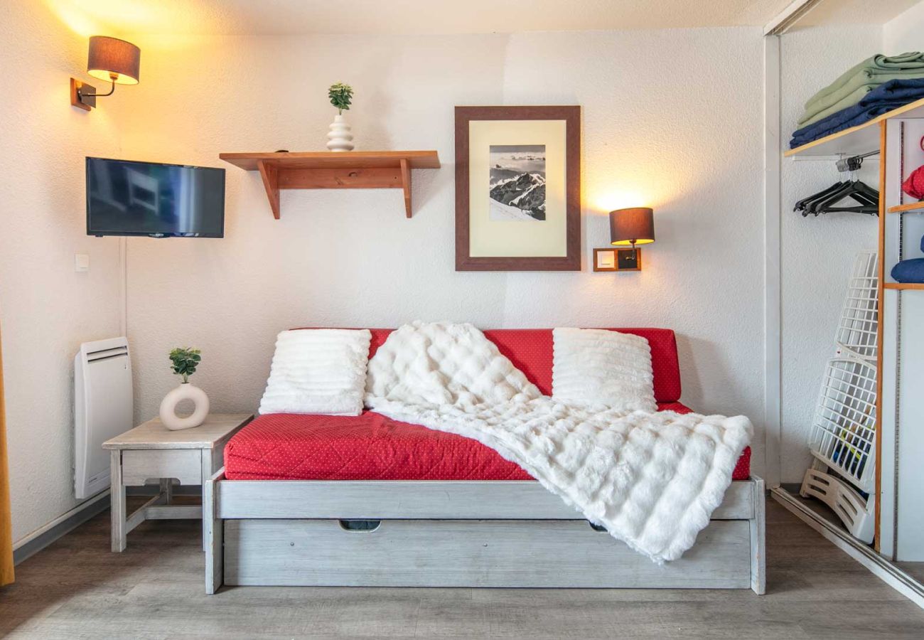 Apartment in Tignes - Bright cabin apartment for 6 people with a ski slopes view
