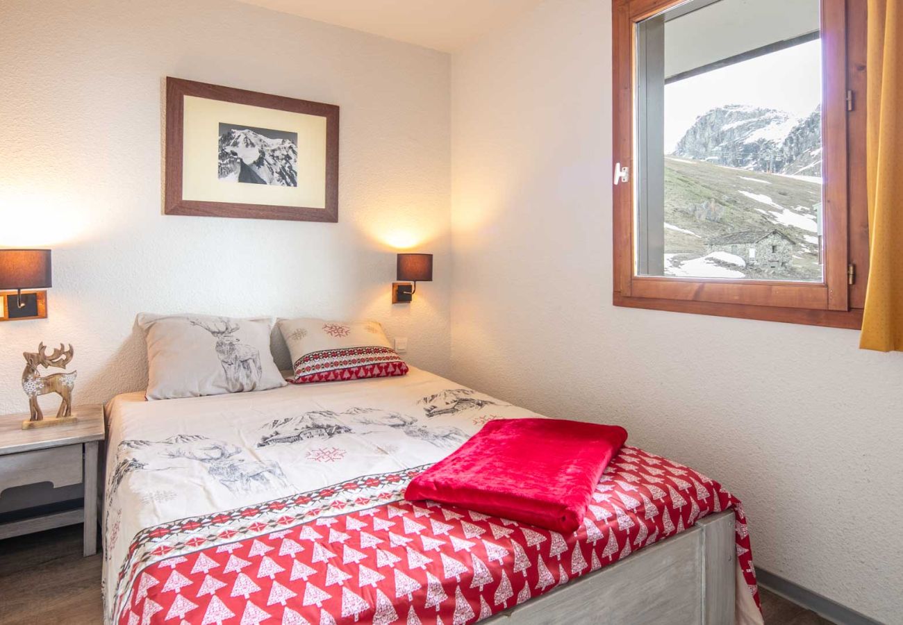 Apartment in Tignes - Bright cabin apartment for 6 people with a ski slopes view
