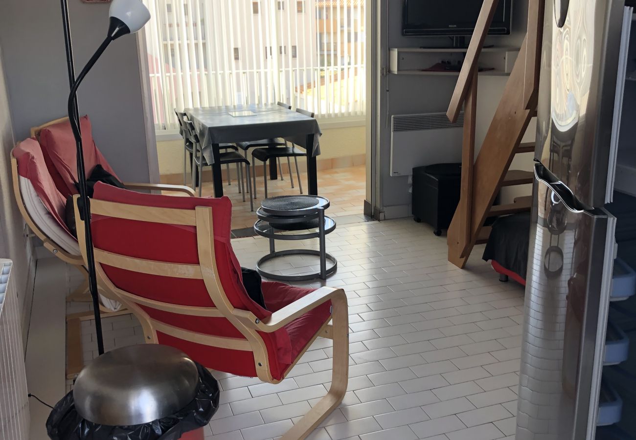 Apartment in Agde - Apartment in Cap d'Agde, with a pool and parking