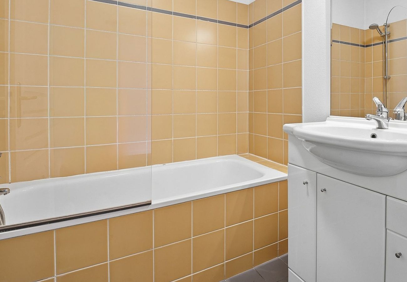 Studio in Grasse - Apartment with balcony and swimming pool