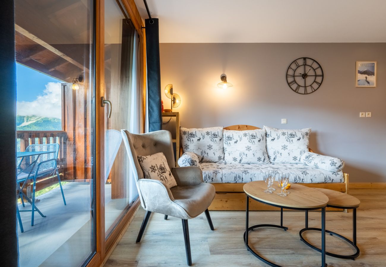 Appartement à Orcières -  2 pièces cabine 6 pers, balcon , piscine ,WIFI et parking
