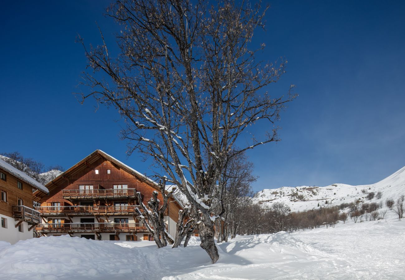 Appartement à Saint-Sorlin-d´Arves - Appt chaleureux 4/6 pers, terrasse, piscine