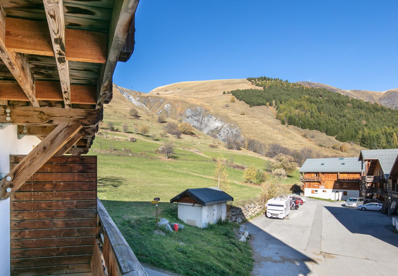 Appartement à Saint-Sorlin-d´Arves - Appt lumineux 5 pers, balcon vue montagnes