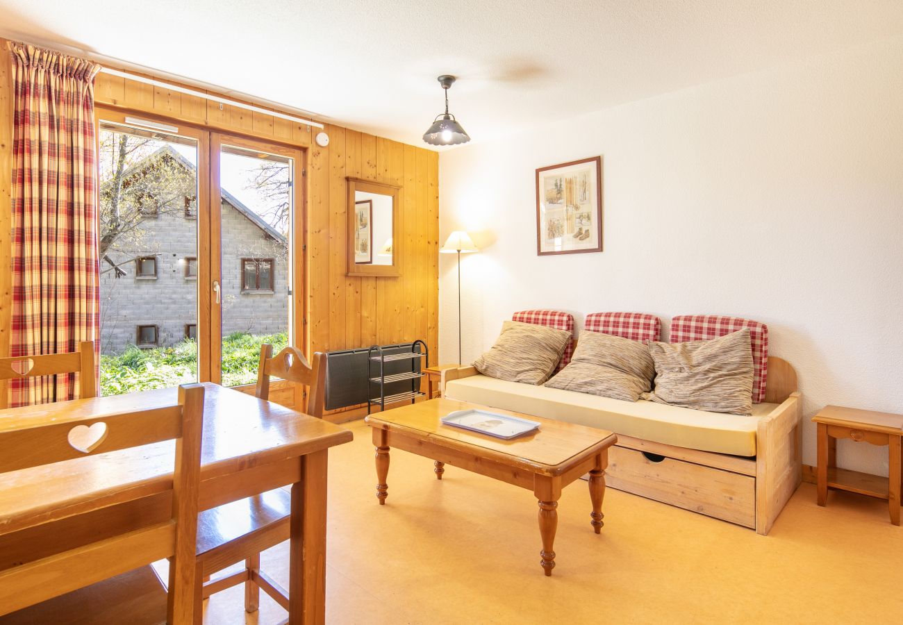 Appartement à Saint-Sorlin-d´Arves - Appt 5 pers, vue montagnes, piscine intérieure