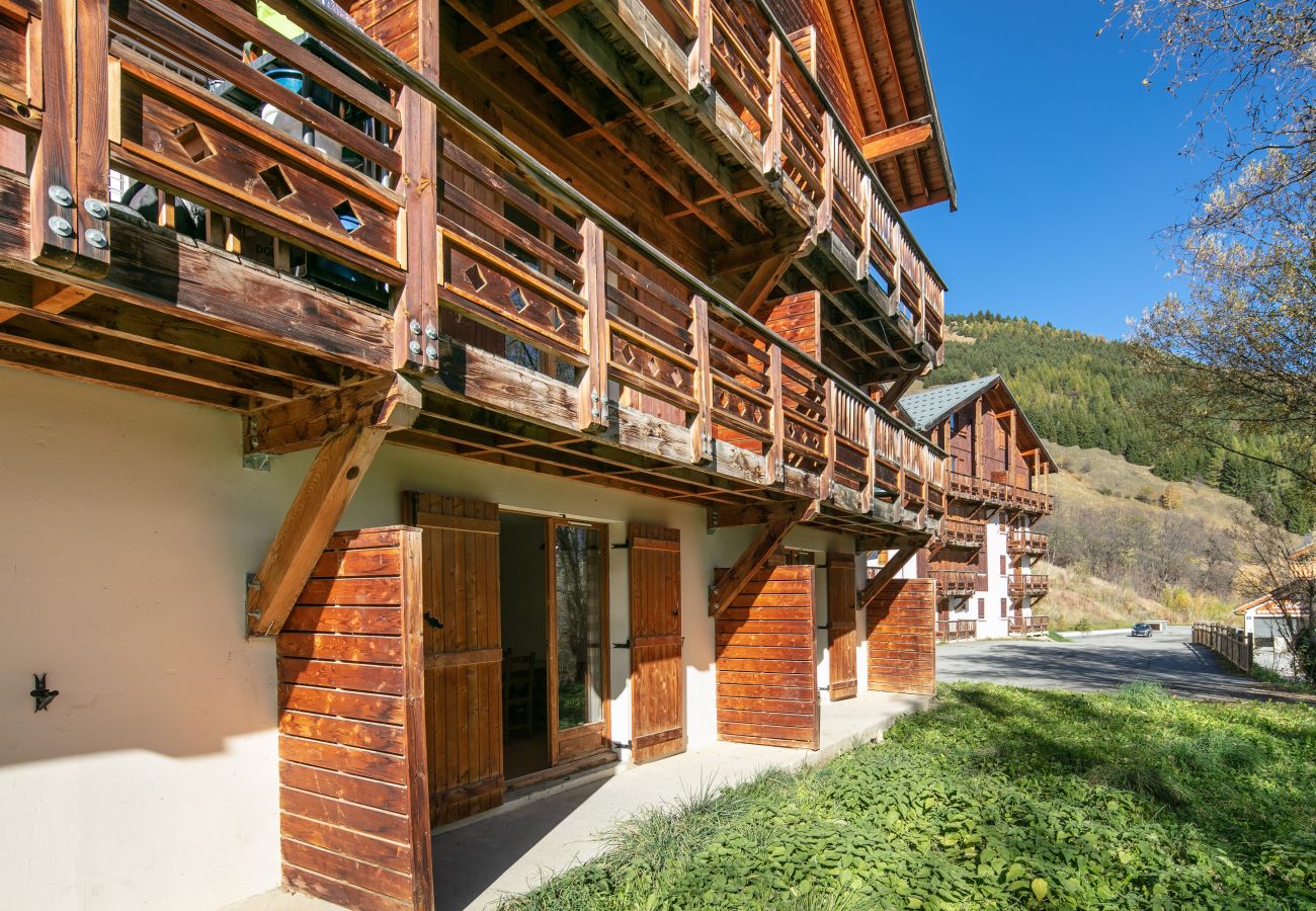 Appartement à Saint-Sorlin-d´Arves - Appt 5 pers, vue montagnes, piscine intérieure