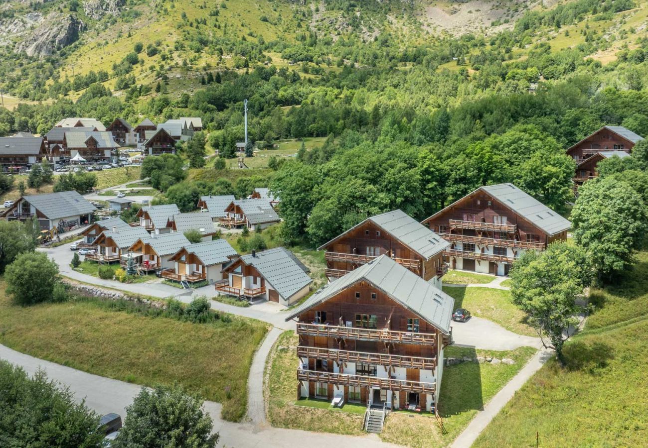 Appartement à Saint-Sorlin-d´Arves - Appt 5 pers, vue montagnes, piscine intérieure