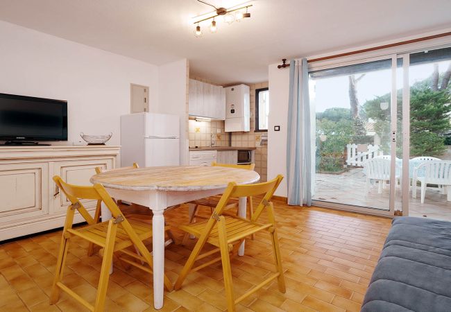 Appartement à Agde - Appt lumineux 5 pers, grande terrasse, parking