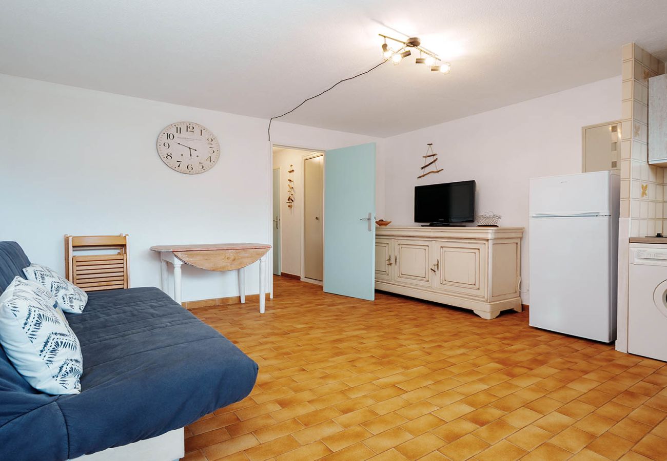 Appartement à Agde - Appt lumineux 5 pers, grande terrasse, parking