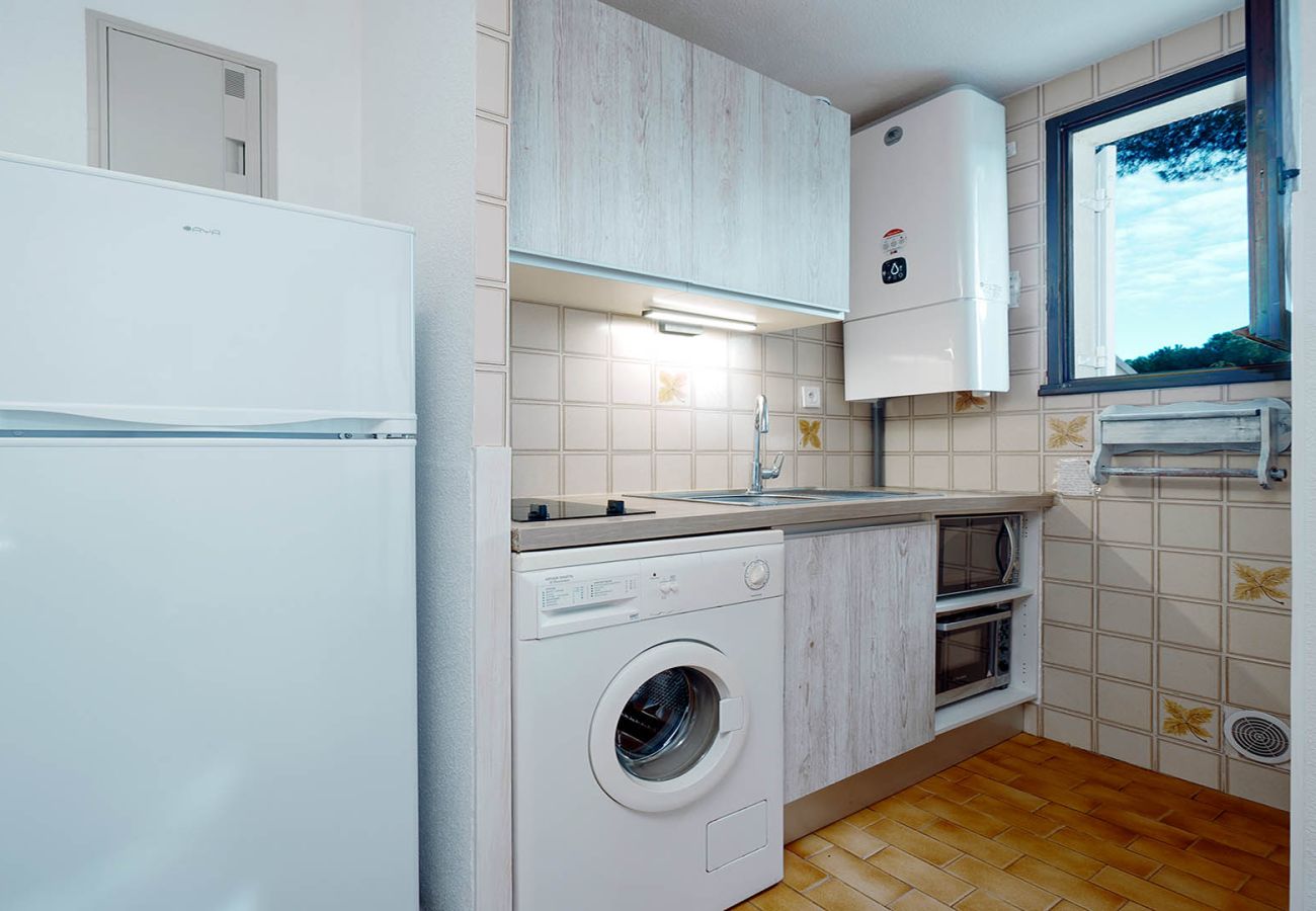 Appartement à Agde - Appt lumineux 5 pers, grande terrasse, parking