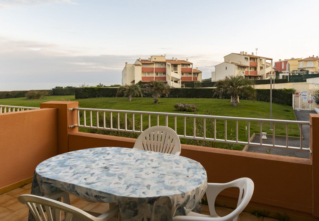 Studio à Agde - Studio vue mer 4 pers, loggia équipée, plage à 50m