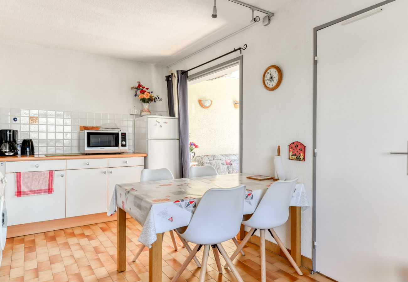 Appartement à Agde - Appt lumineux 4/6 pers, terrasse, parking gratuit