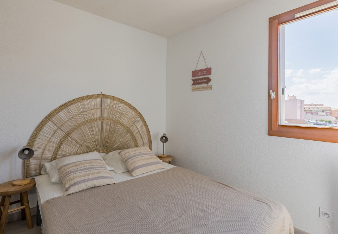 Appartement à Agde - Appt 6 pers vue lagon, balcon, piscine, parking