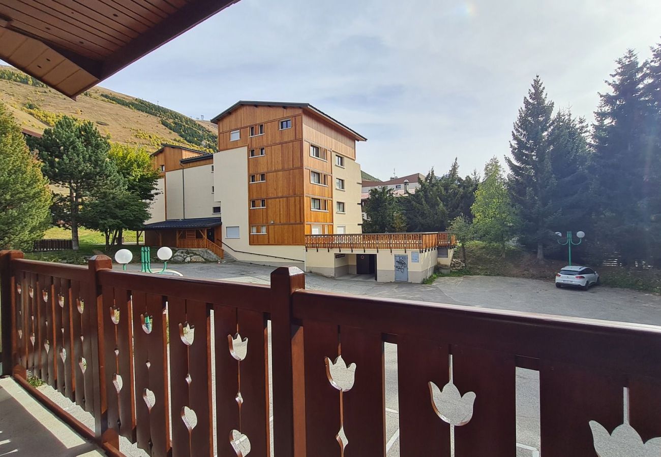 Appartement à Les Deux Alpes - Appt spacieux 8 pers, balcon vue montagne