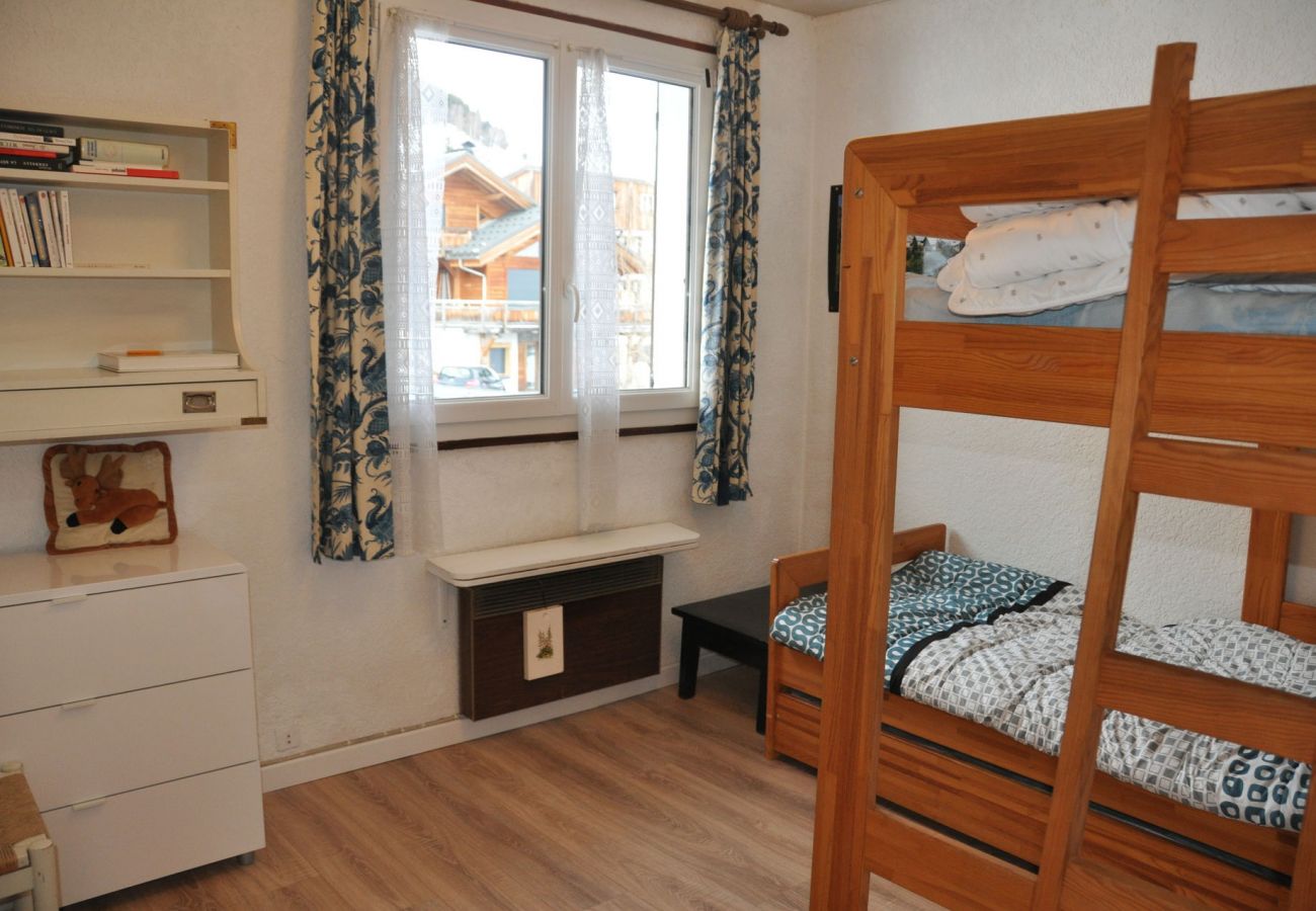 Appartement à Les Deux Alpes - Appart vue montagne 4/6 pers, télésiège à 50m