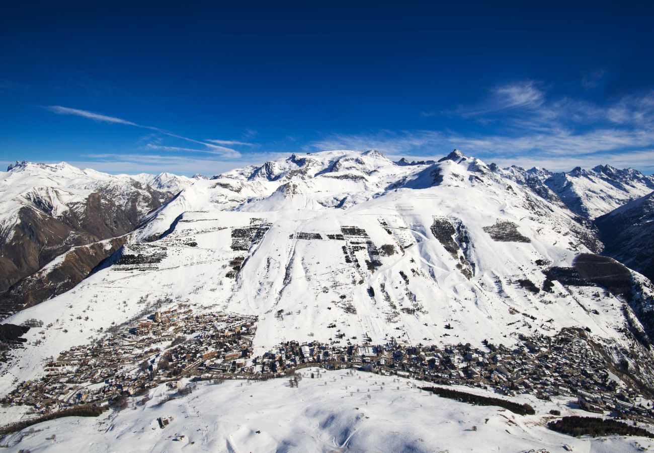 Studio à Les Deux Alpes - Studio lumineux 4 pers, balcon, proche des pistes