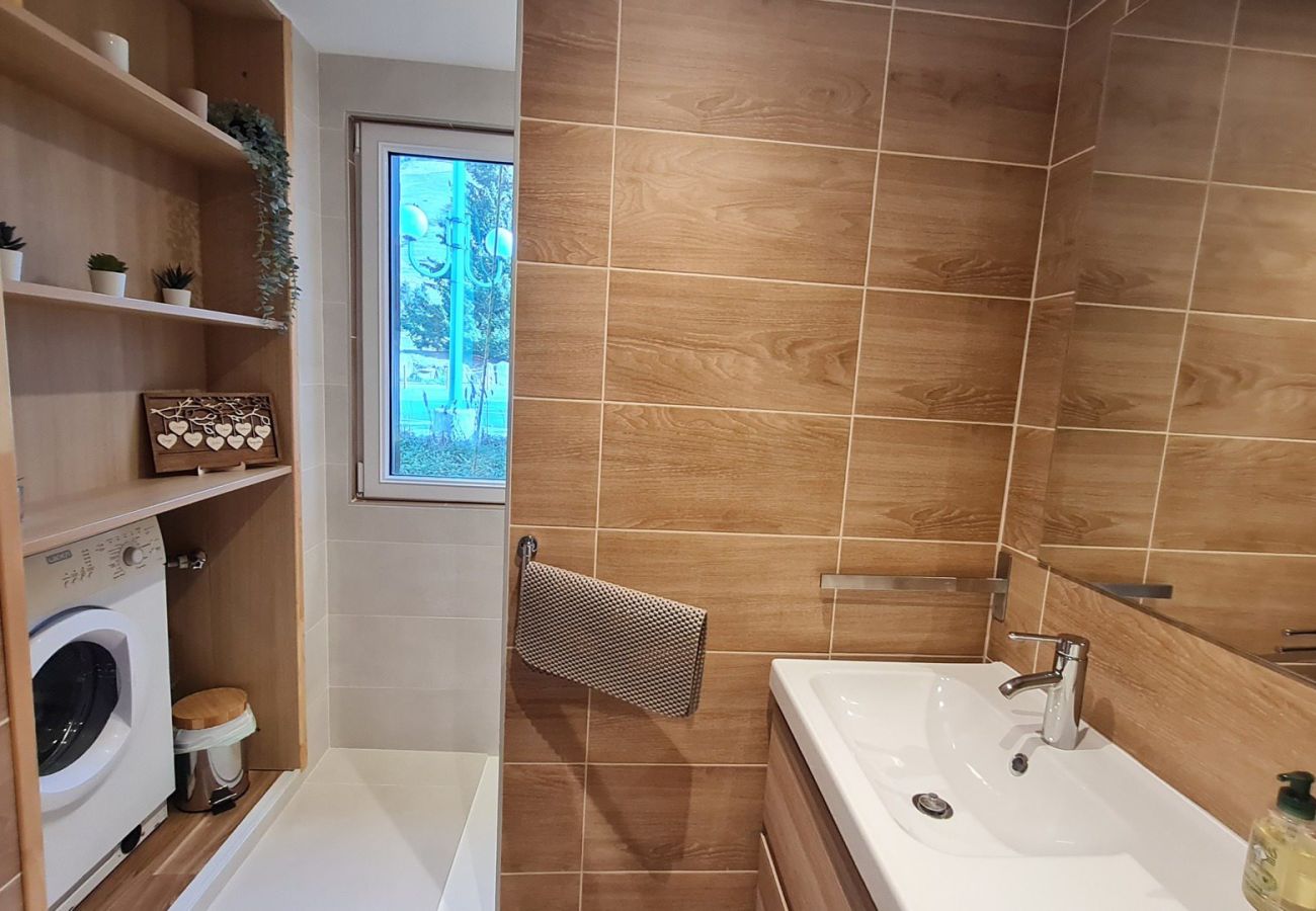 Appartement à Les Deux Alpes - Appt chaleureux 8 pers, télésiège à 100m