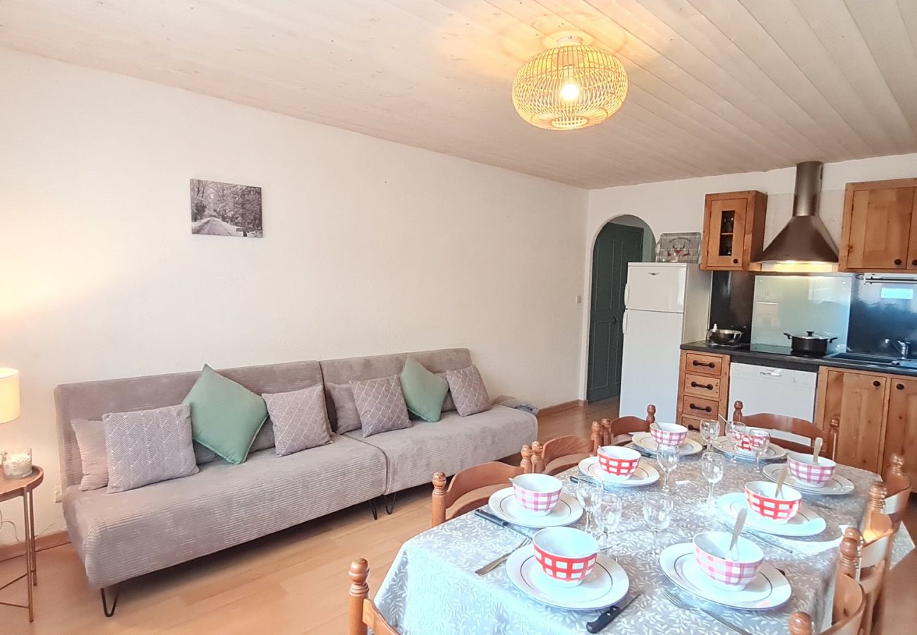 Appartement à Les Deux Alpes - Appt chaleureux 8 pers, télésiège à 100m