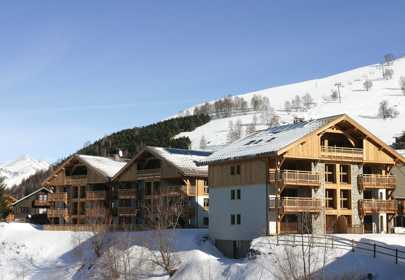 Appartement à Les Deux Alpes - Appt chaleureux 8 pers, terrasse, télésiège à 50m