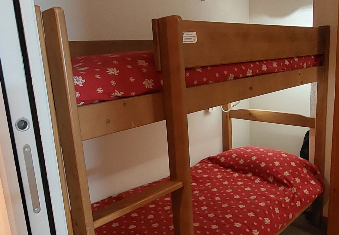 Appartement à Chamrousse - Appt chaleureux 6 pers, près des pistes