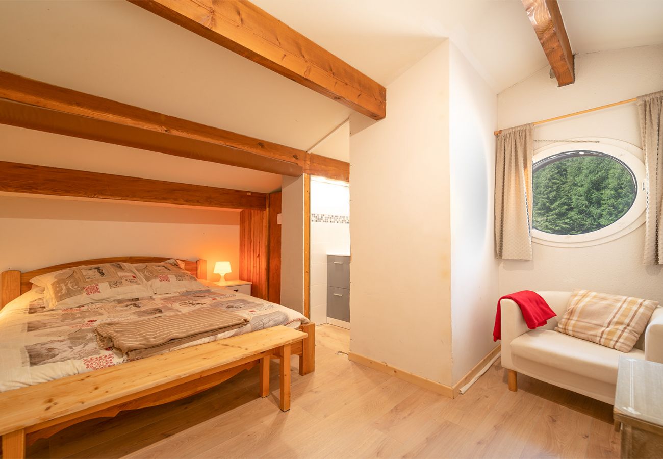 Appartement à Allos - Appt chaleureux 6 pers, près des pistes