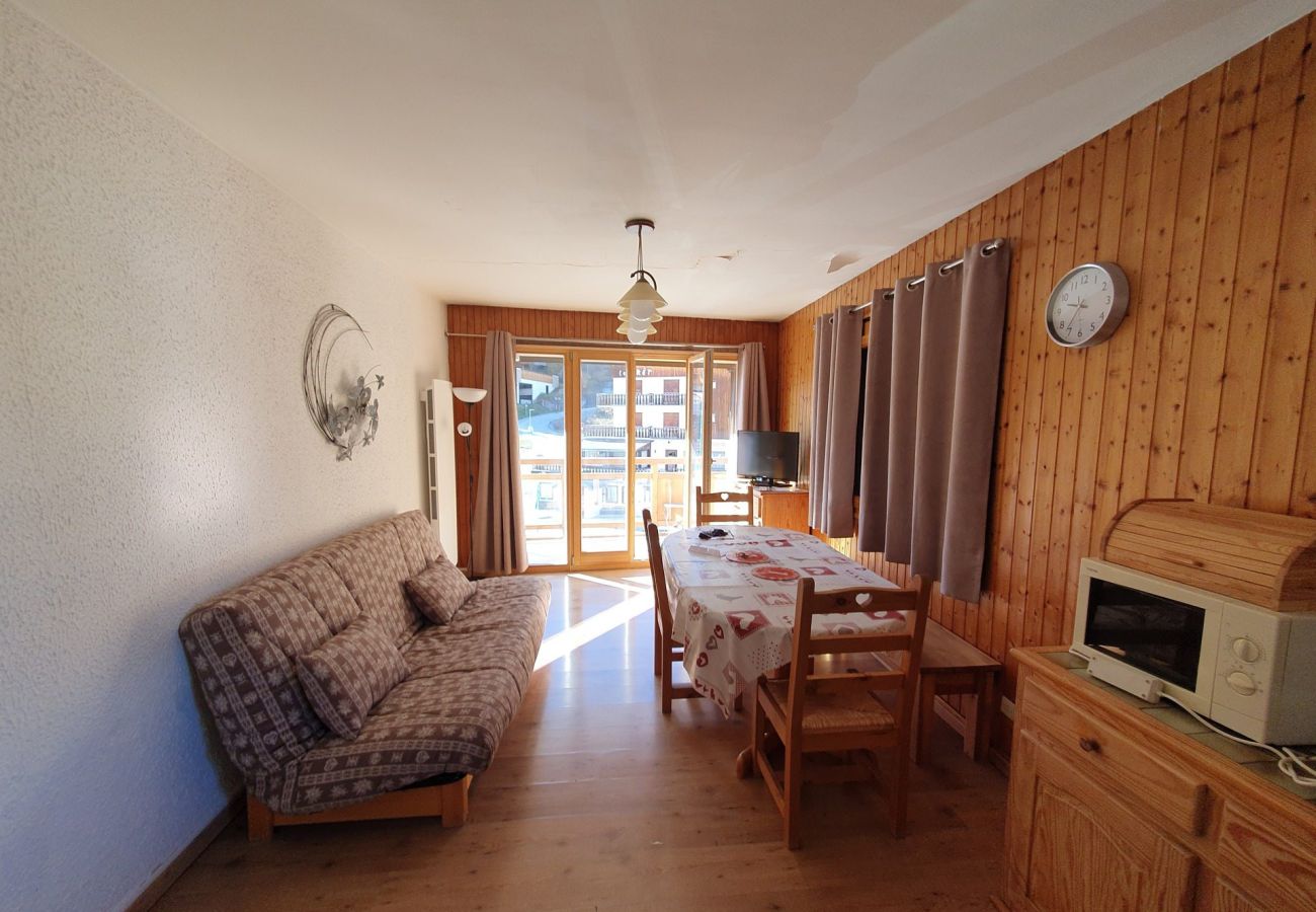 Appartement à Les Deux Alpes - Appt spacieux 8 pers, balcon vue montagne