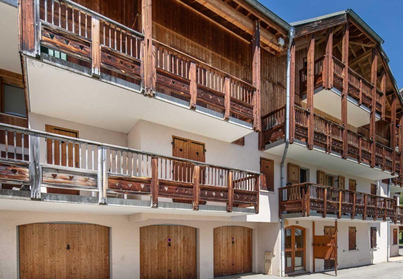 Appartement à Saint-Sorlin-d´Arves - Appart montagne, chaleureux et lumineux 6 pers