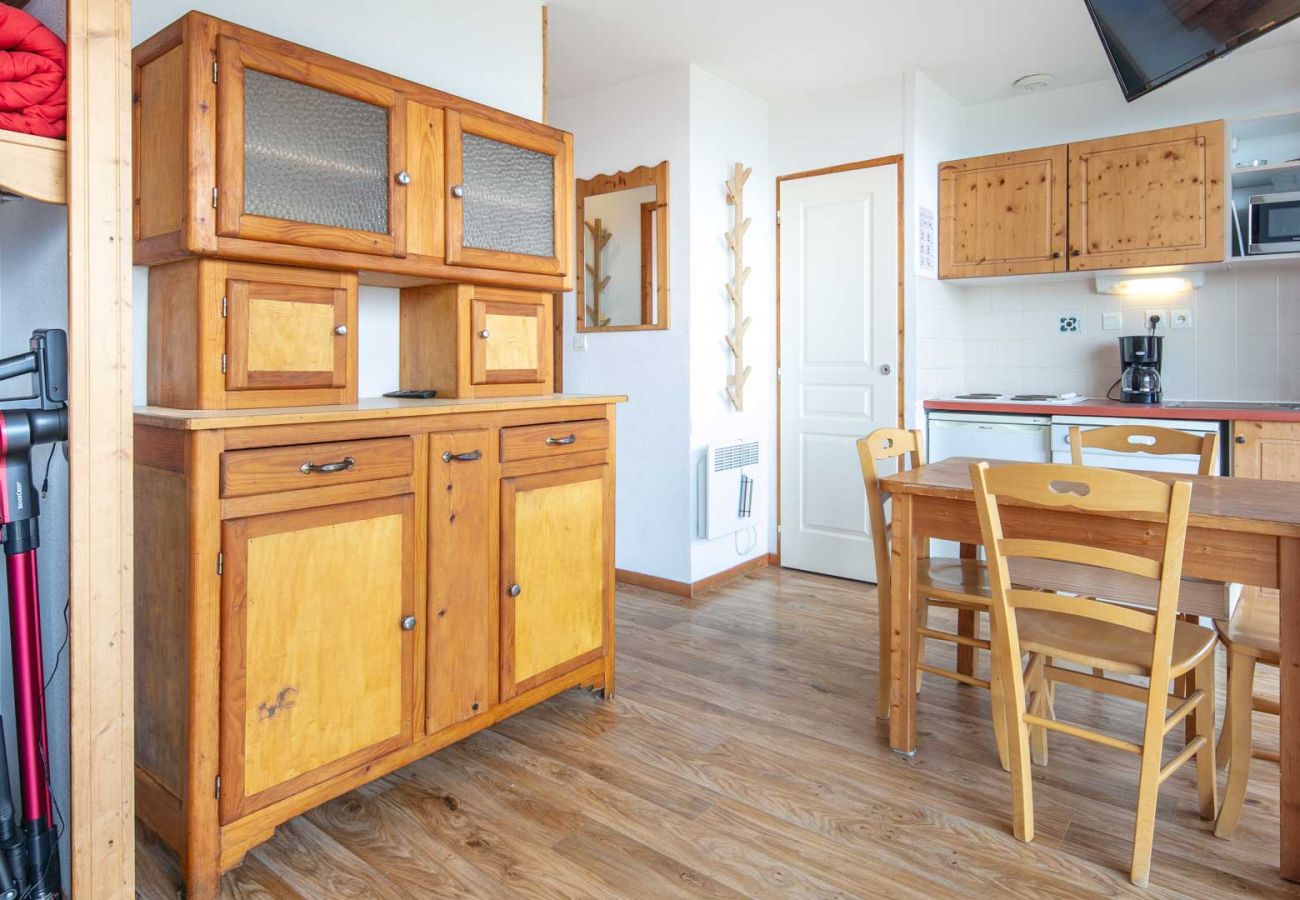 Appartement à Chamrousse - App 4 pers superbe vue sur les montagnes 