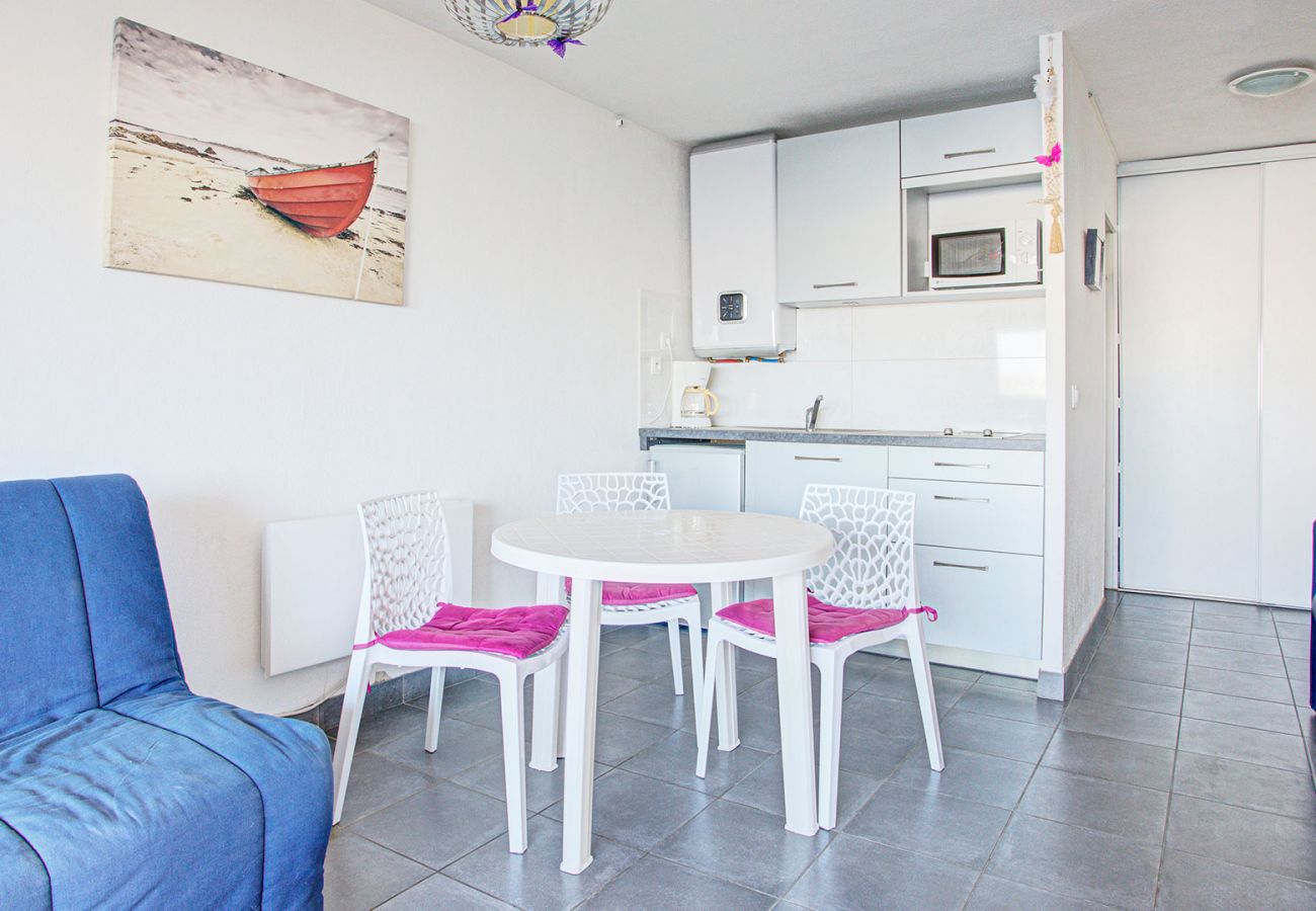 Studio à Agde - Studio 2/3 pers avec petite terrasse