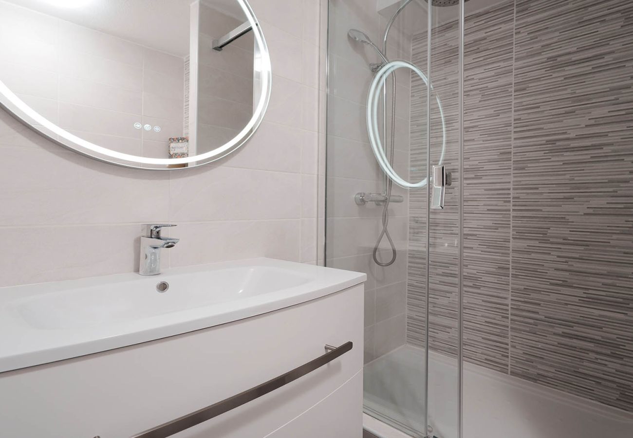 Studio à Agde - Studio 2/3 pers avec petite terrasse