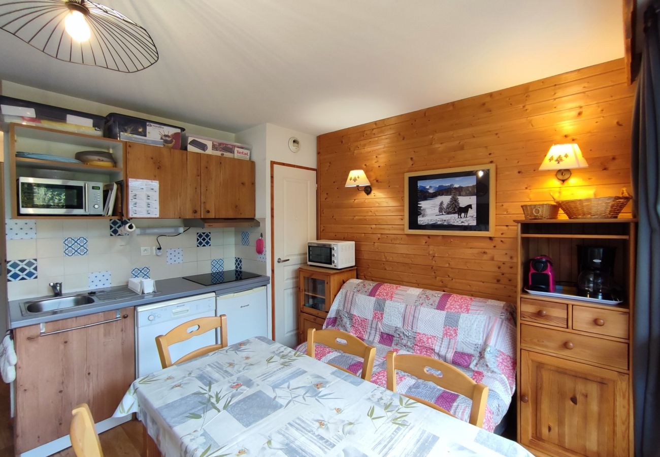 Appartement à Chamrousse - Appt chaleureux 4 pers, près des pistes