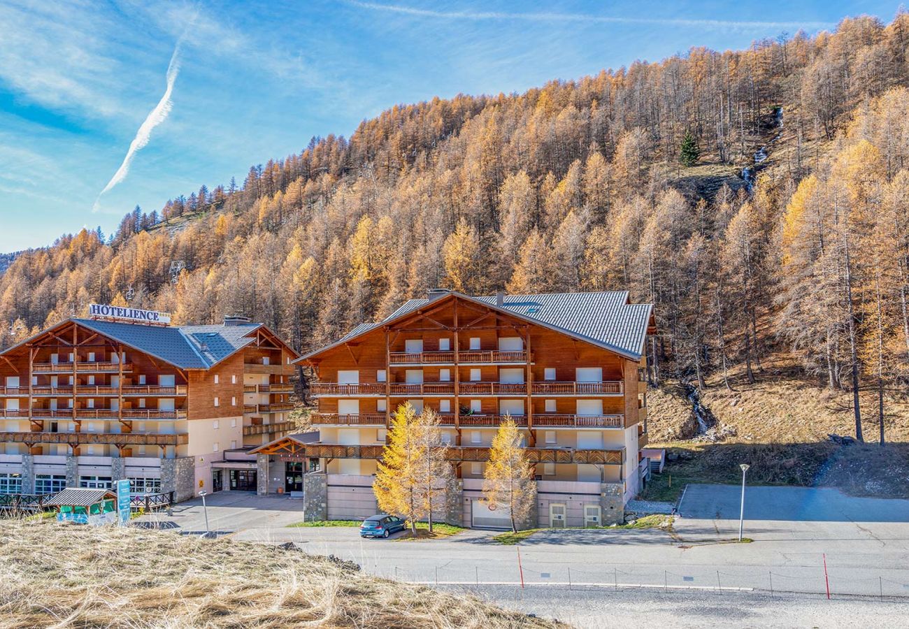 Appartement à Allos - Grand appartement 6 personnes à la Foux d'Allos 