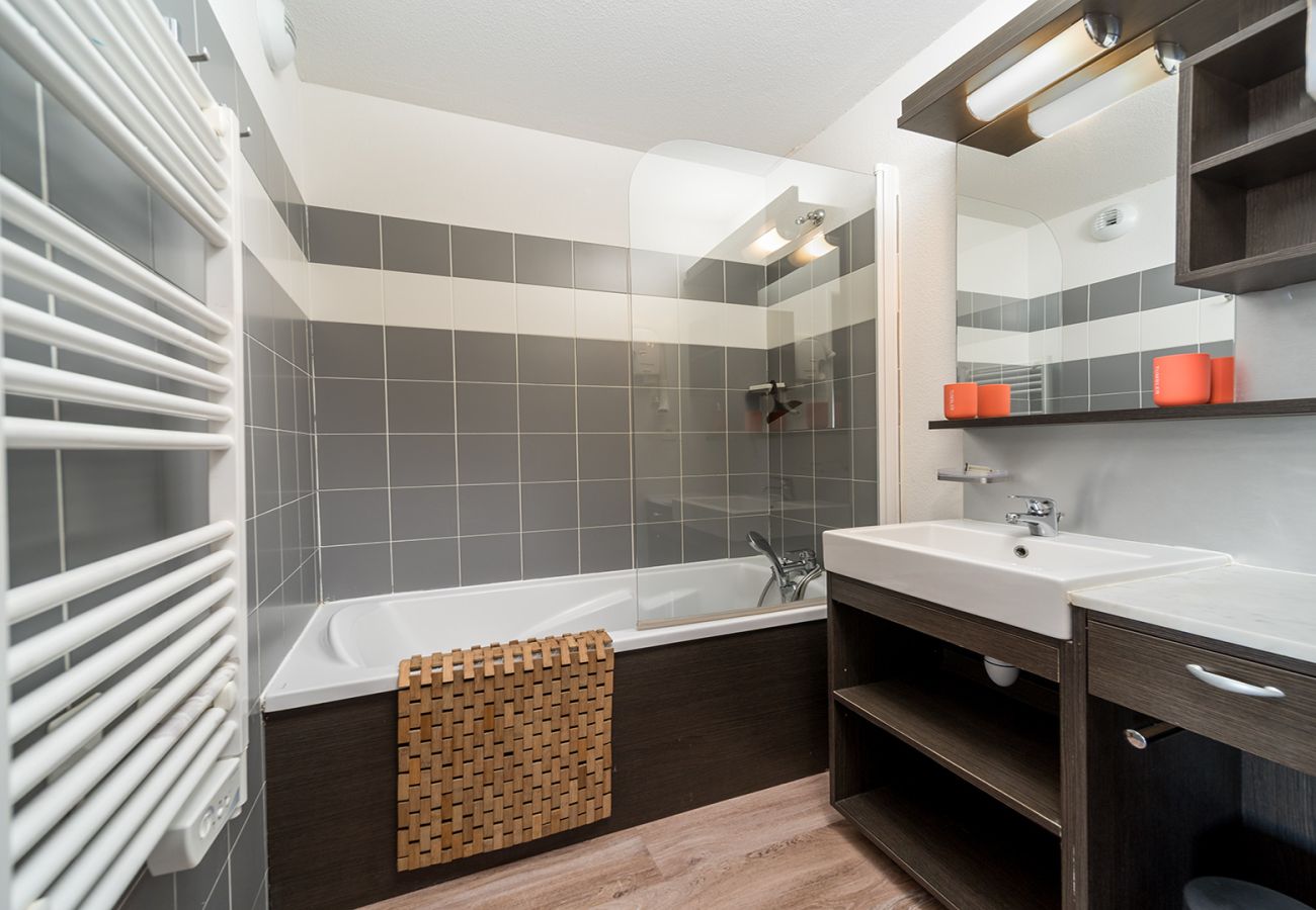 Appartement à Allos - Appt 6 pers vue montagne avec piscine & parking