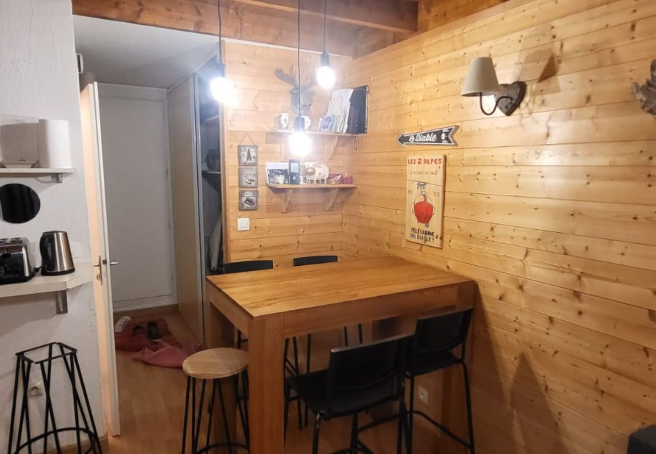 Appartement à Les Deux Alpes - Appt cosy 4 pers, balcon vue montagne