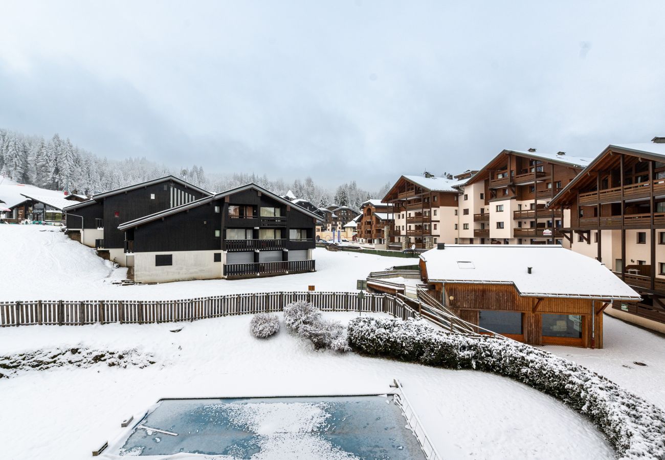 Appartement à Morillon - Magnifique appt vue pistes, ski aux pieds 4 pers