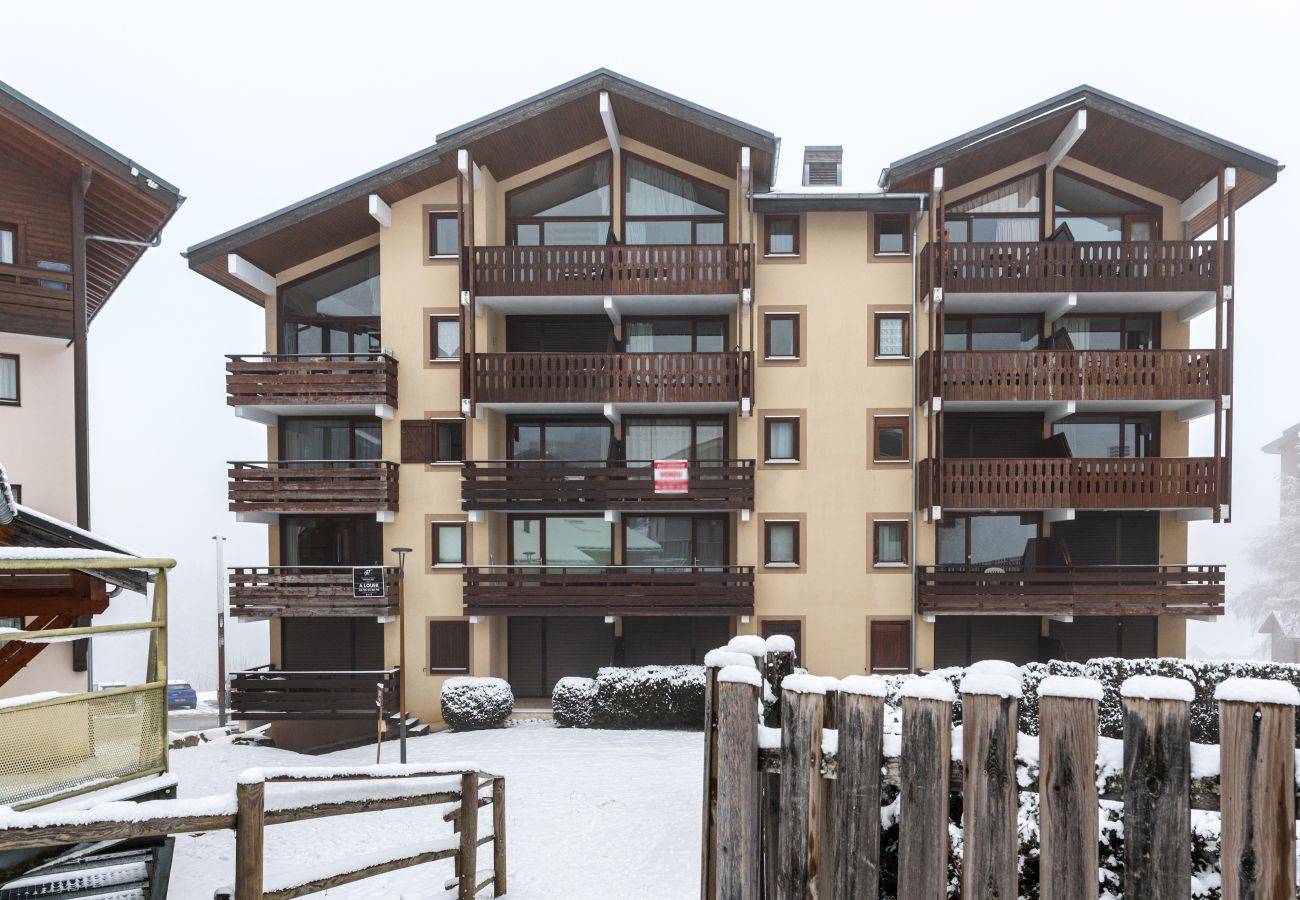 Appartement à Morillon - Appt montagne, vue splendide, proche commodités