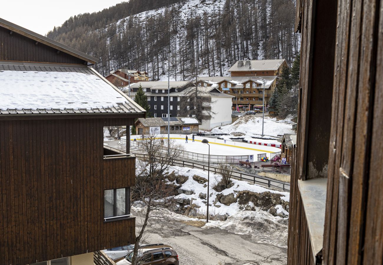 Studio à Allos - Proche pistes, studio vue montagne 4 pers