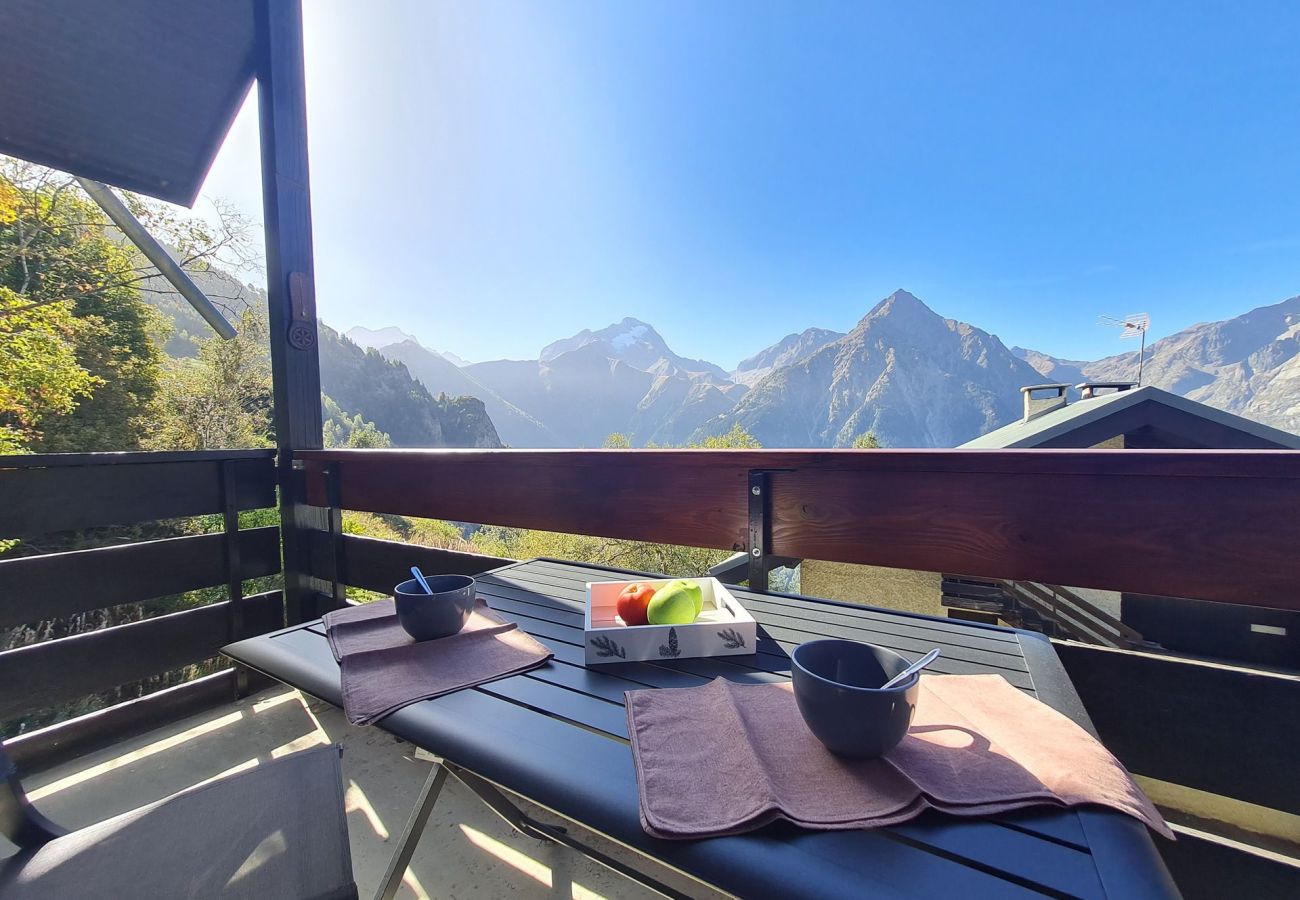 Appartement à Les Deux Alpes - Appart moderne et équipé, vue montagne, 4 pers