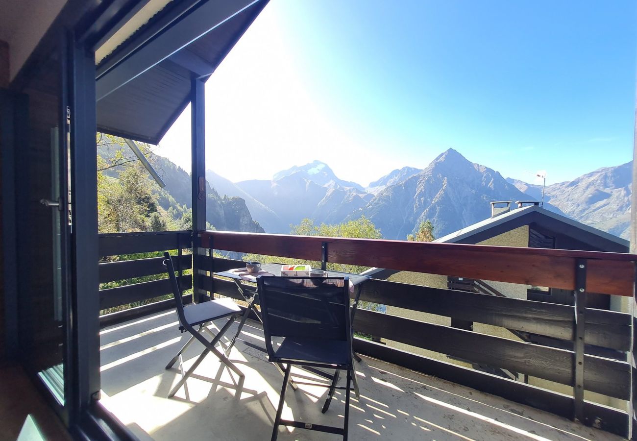 Appartement à Les Deux Alpes - Appart moderne et équipé, vue montagne, 4 pers