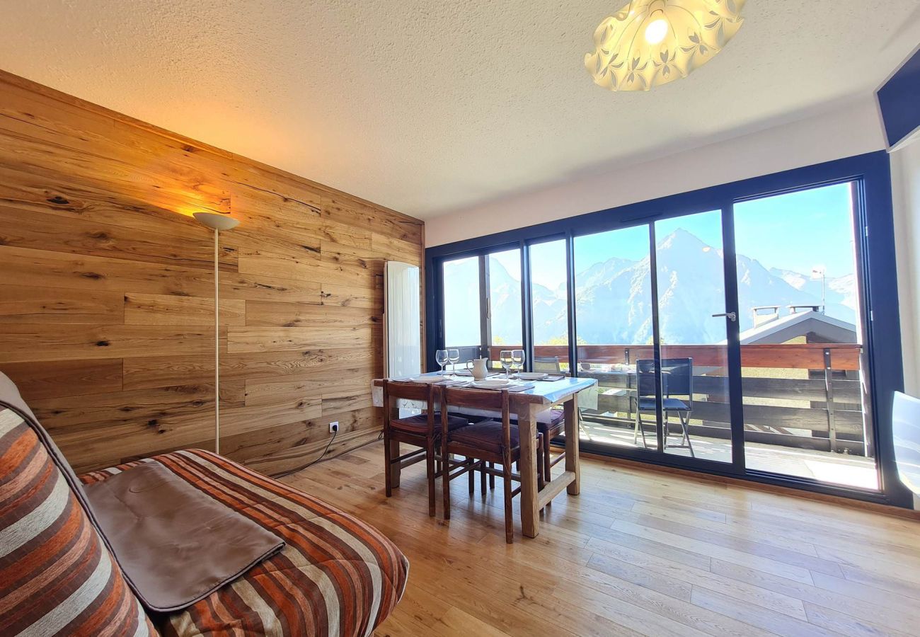 Appartement à Les Deux Alpes - Appart moderne et équipé, vue montagne, 4 pers