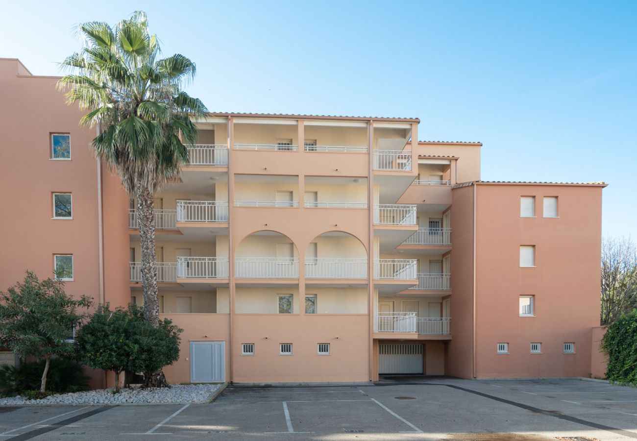 Appartement à Agde - Appt lumineux 4 pers avec jardin