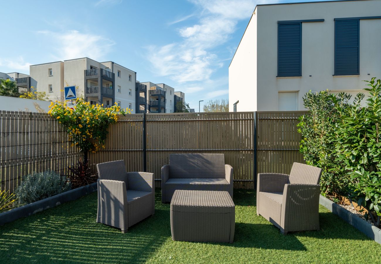 Villa à Sérignan - Charmante villa 8 pers avec jardin