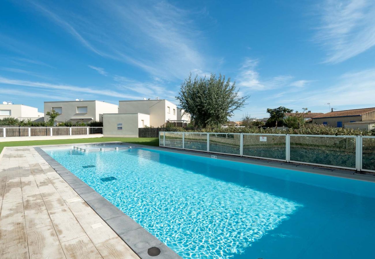 Villa à Sérignan - Jolie maison avec jardin proche plage 6 personnes