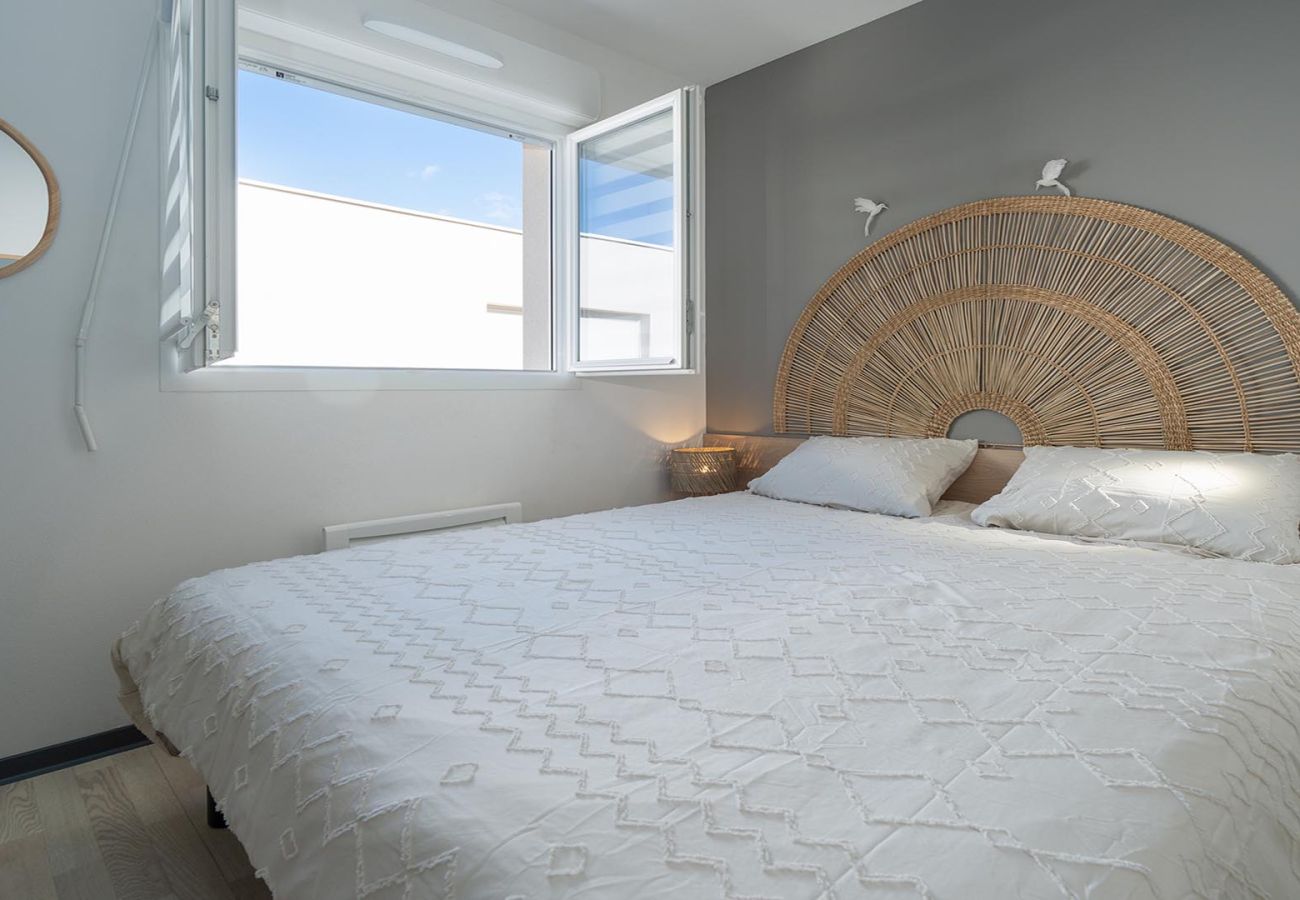 Villa à Sérignan - Jolie maison avec jardin proche plage 6 personnes