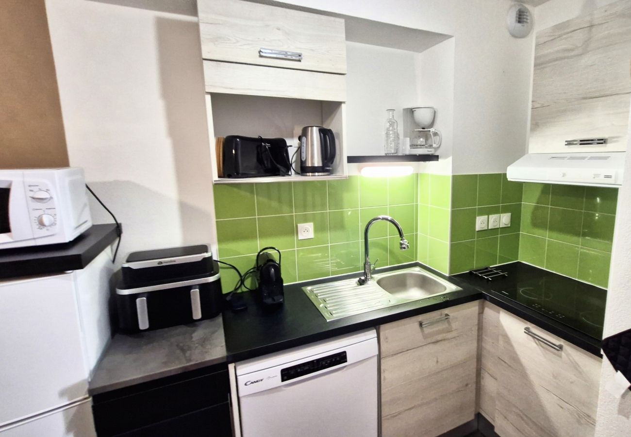 Villa à Sérignan - Jolie maison avec jardin proche plage 6 personnes